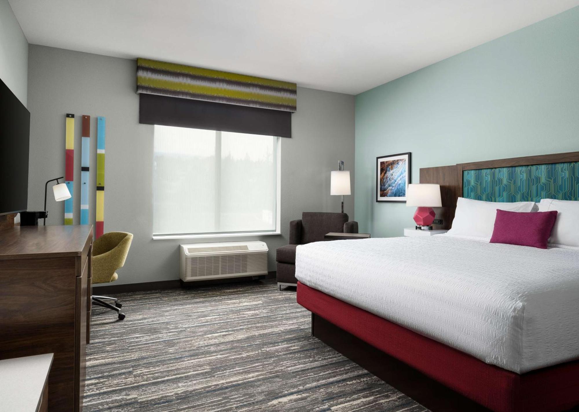 Hampton Inn Redmond Bend Airport Екстериор снимка